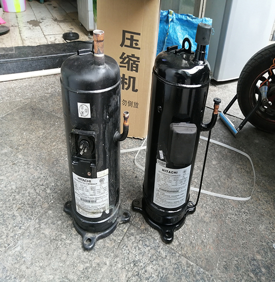 石峰中央空调压缩机的更换维修